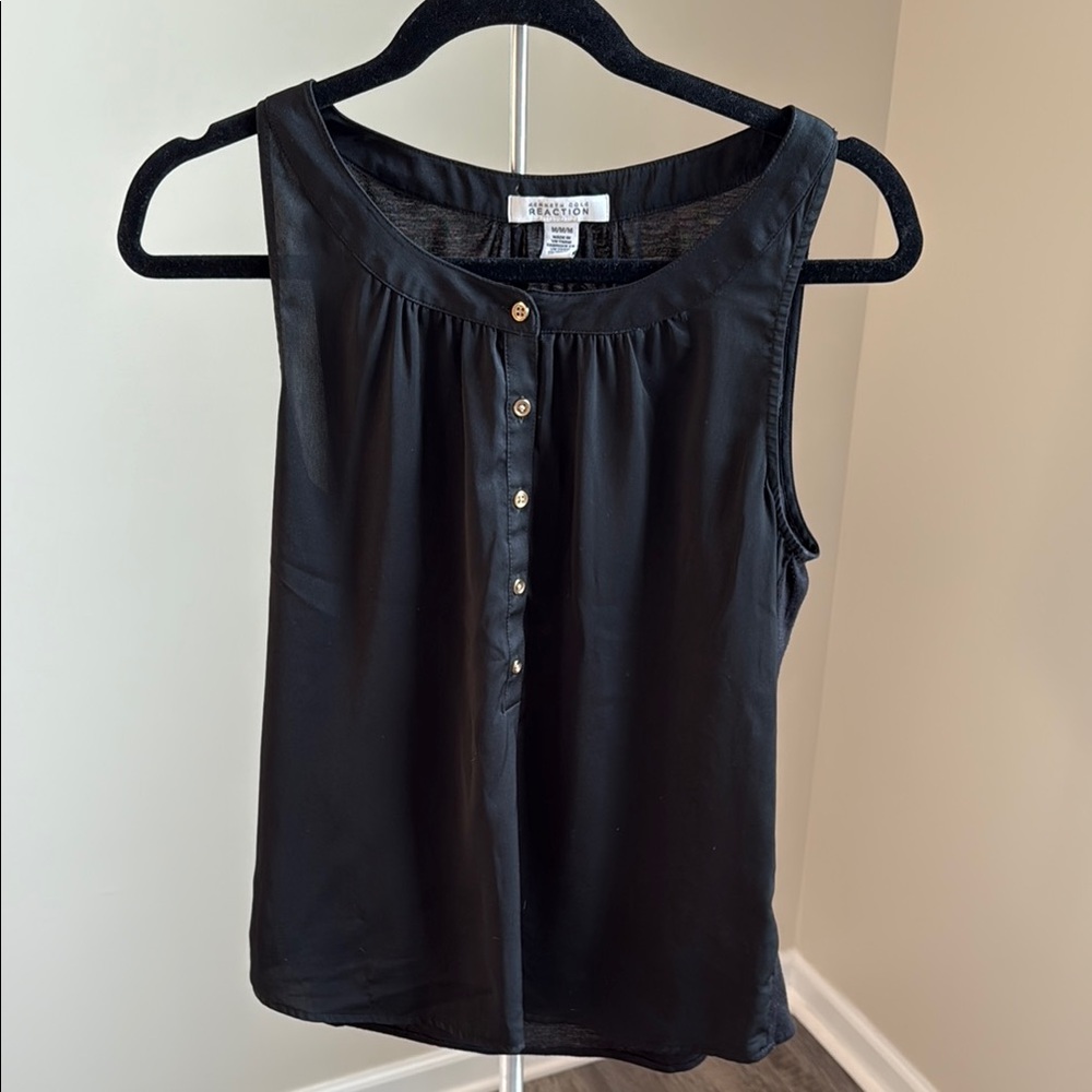 Kenneth Cole Reaction Black Buttoned Tank Top